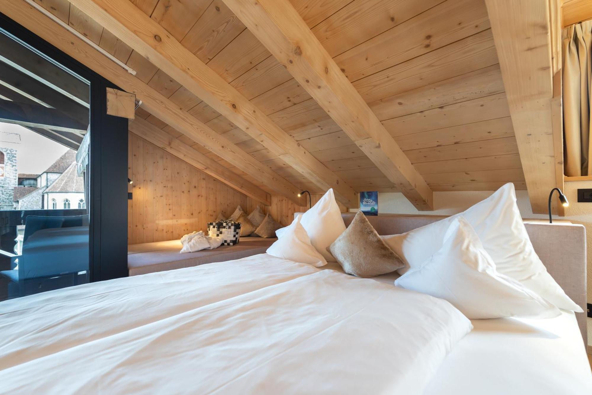 Hotel Schlosswirt Schenna Eksteriør billede